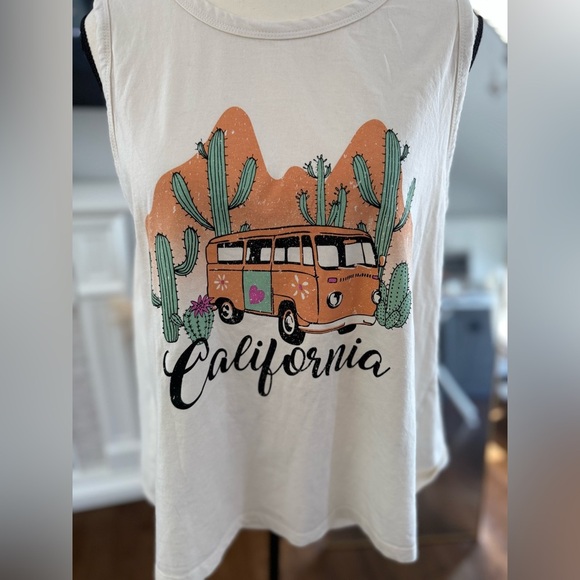 California Graphic Tank Top - Picture 2 of 4